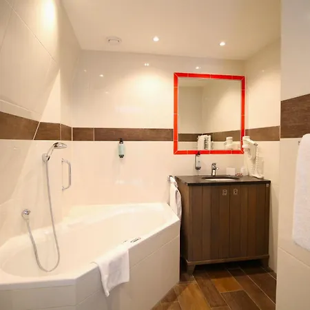 Western Hotel 3*