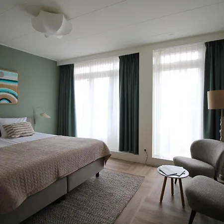 Hotel Western 3*